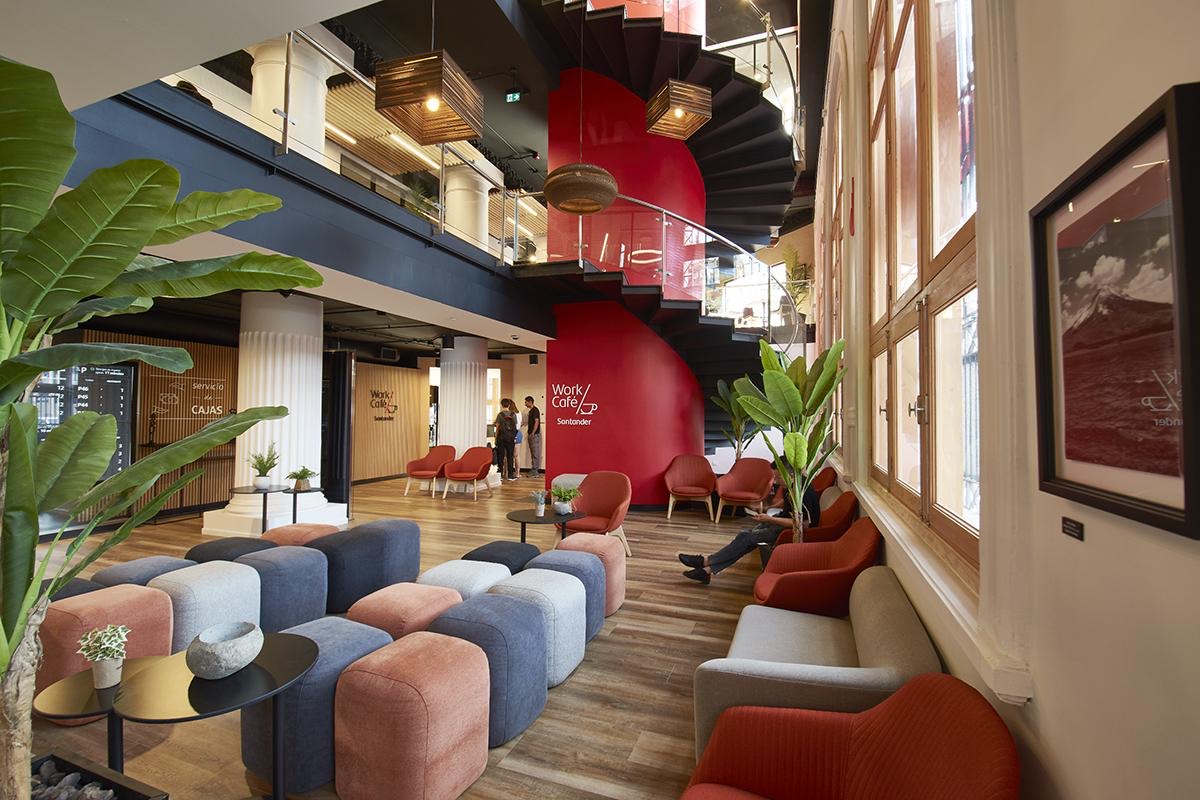 Santander inaugura primer Work/Café Expresso en Antofagasta con ...
